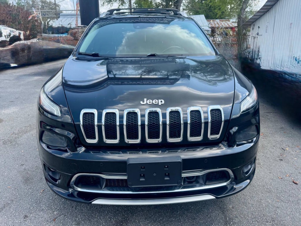 2018 Jeep Cherokee Image 9