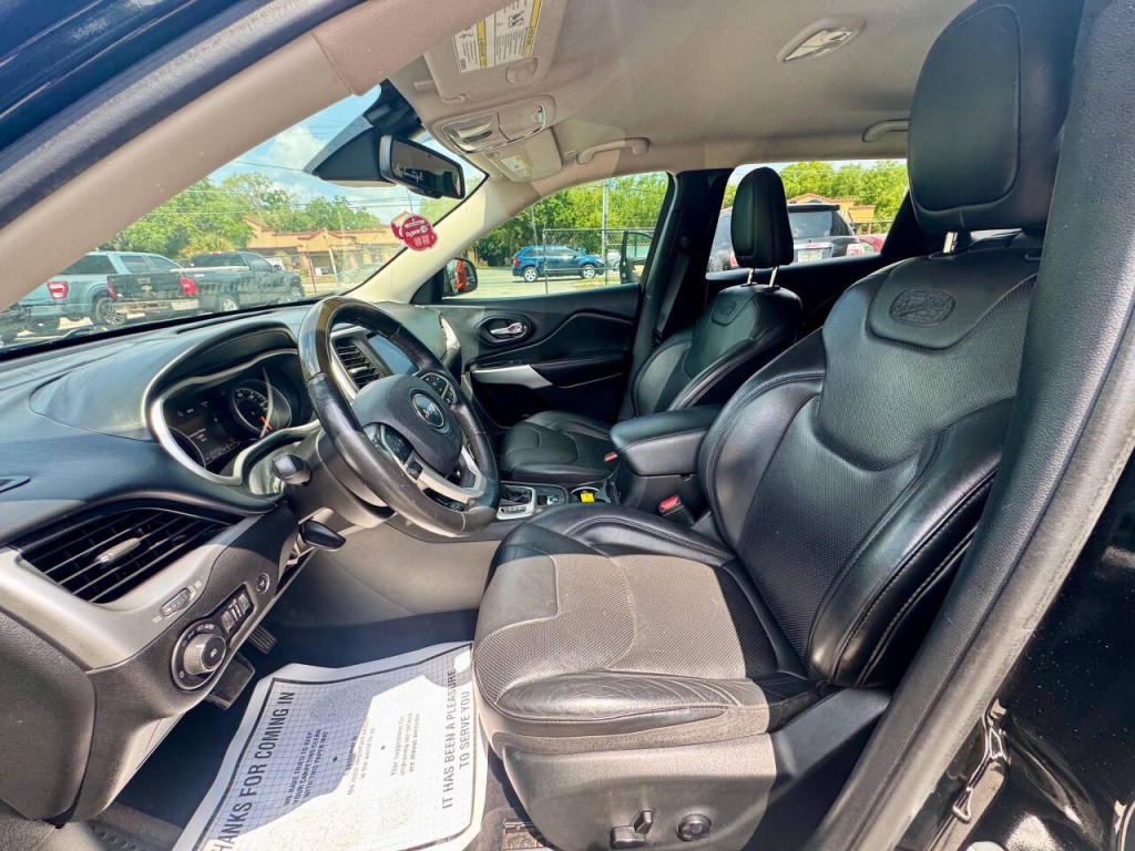 2018 Jeep Cherokee Image 14