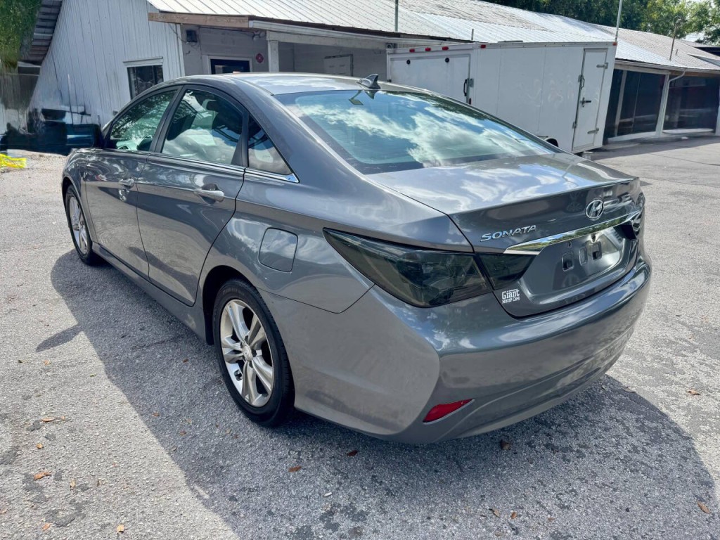 2014 Hyundai Sonata Image 5