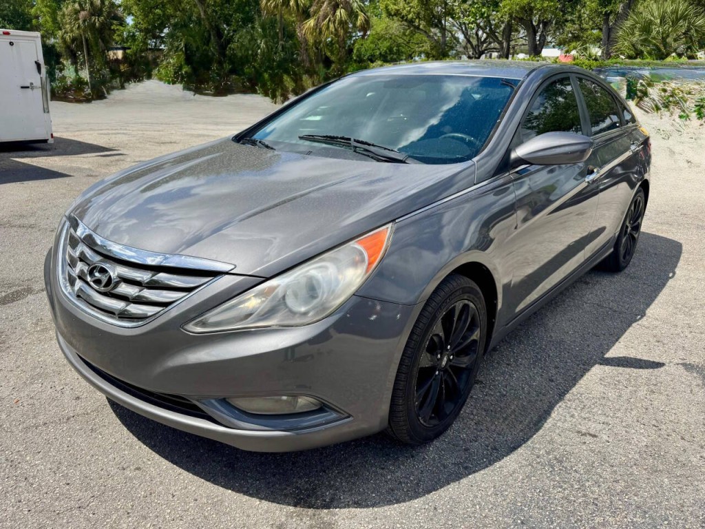 2011 Hyundai Sonata Image 11