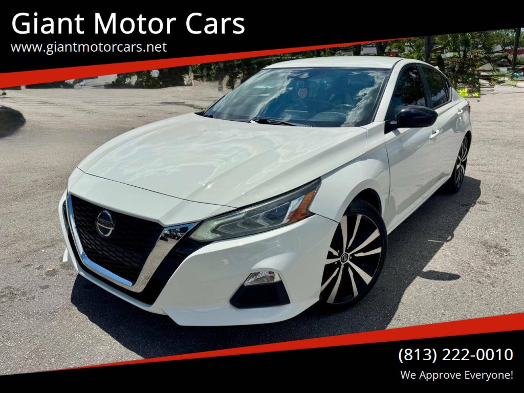 2020 Nissan Altima Image 1