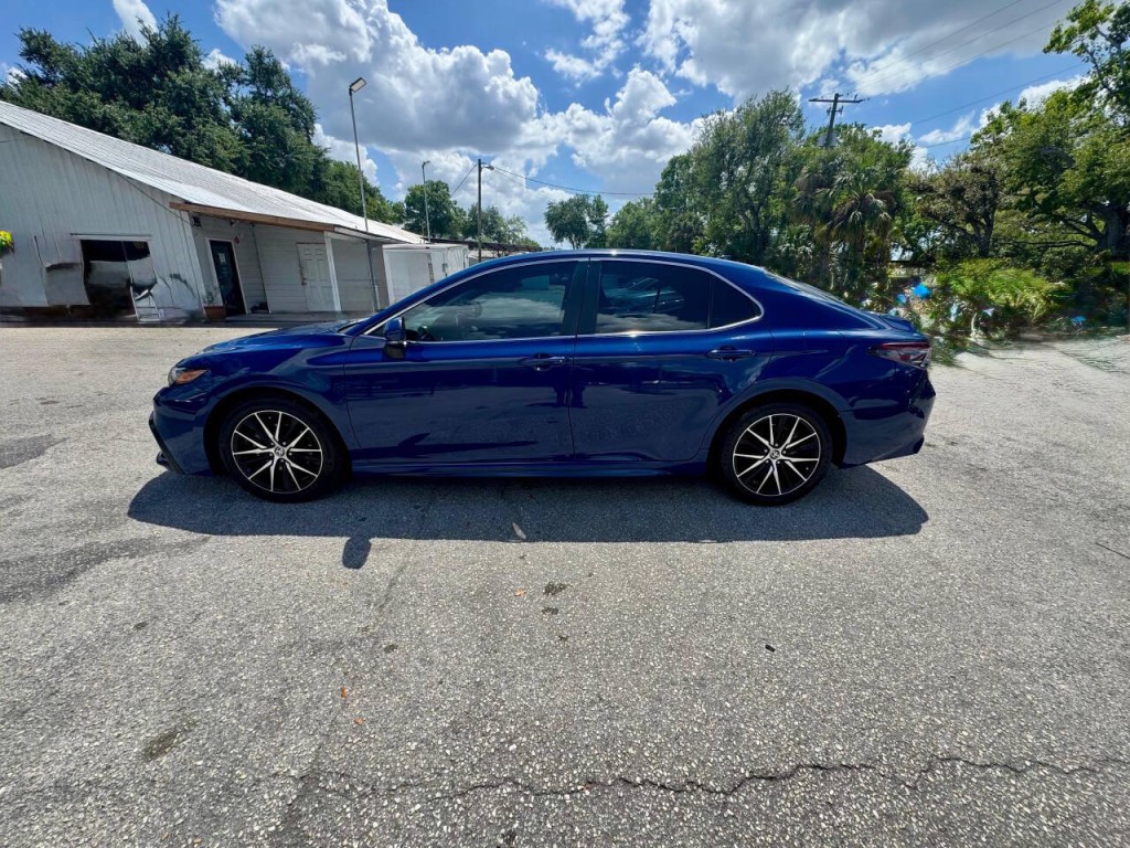 2023 Toyota Camry Image 5