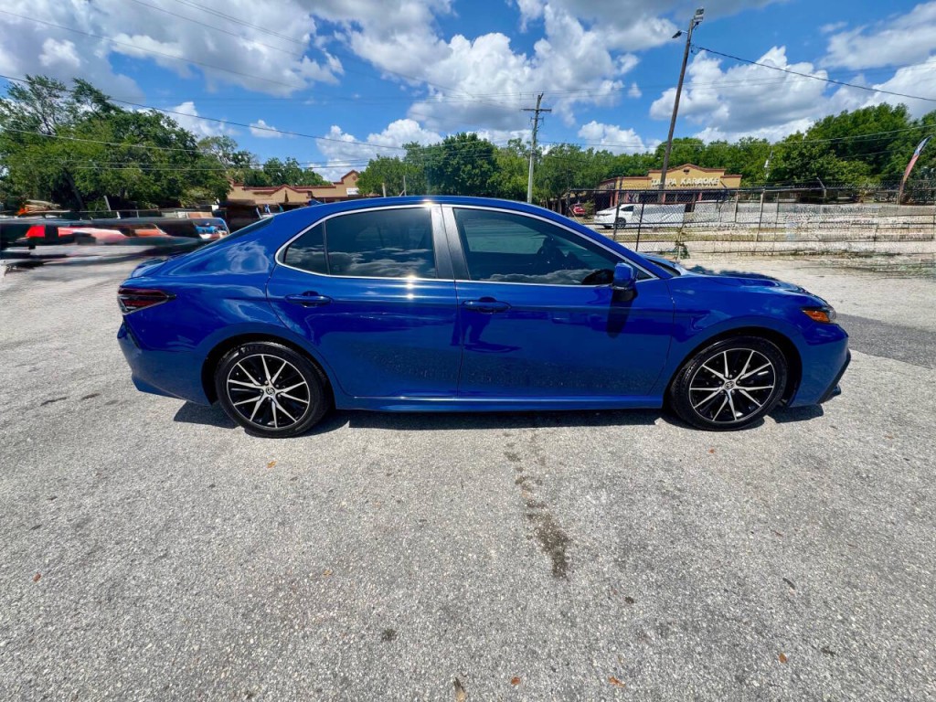 2023 Toyota Camry Image 6