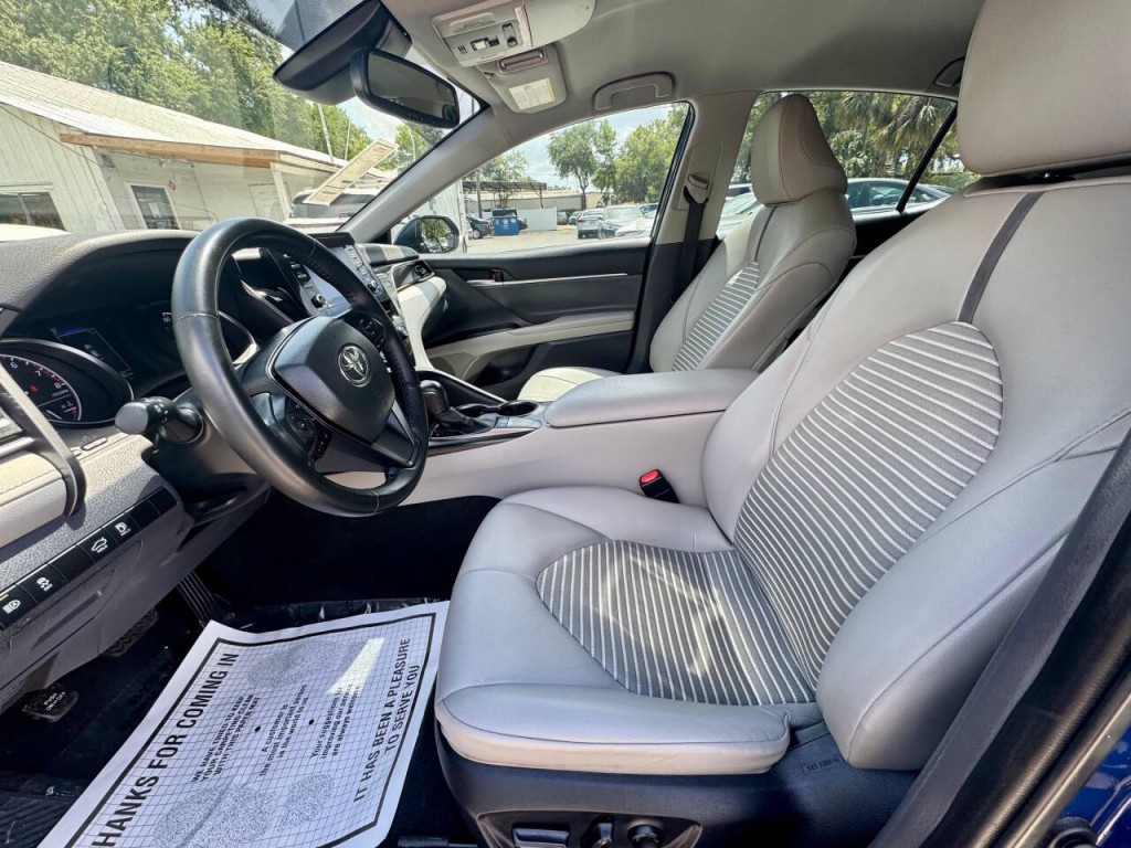 2023 Toyota Camry Image 14