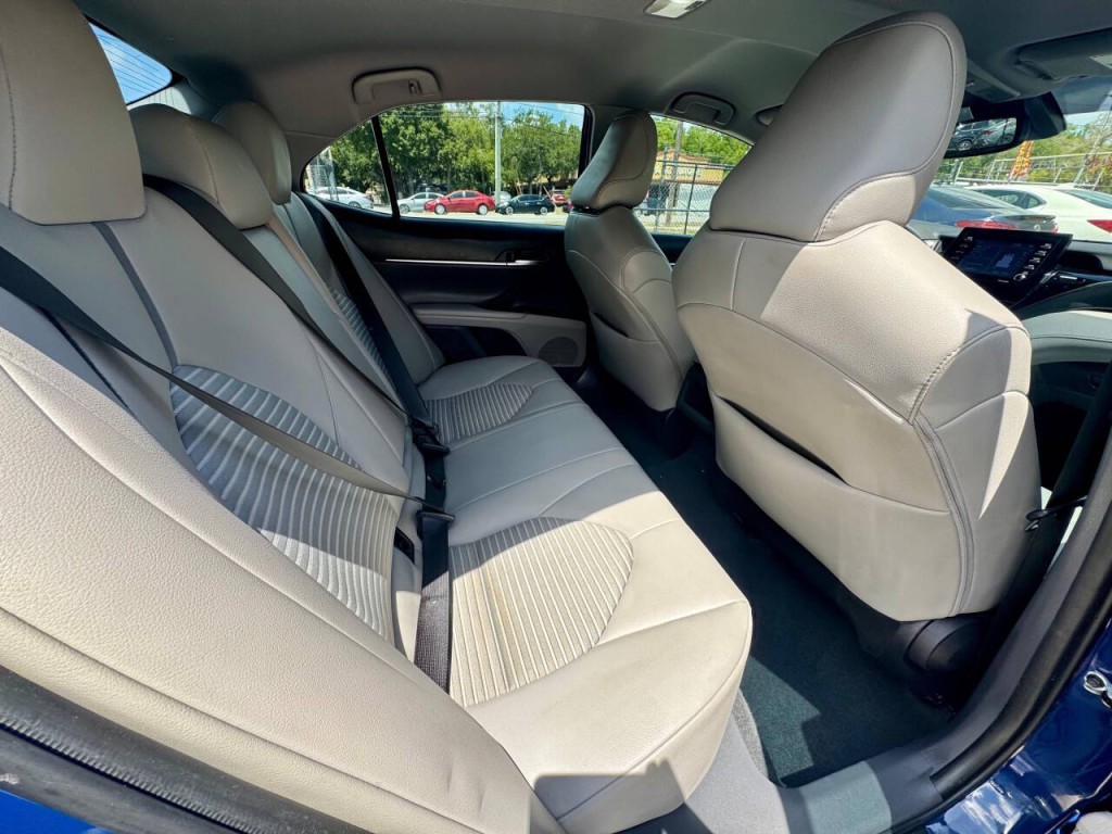 2023 Toyota Camry Image 15
