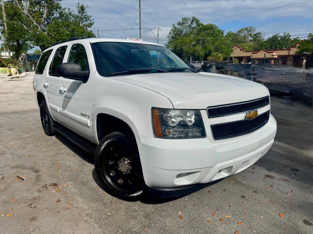 2014 Chevrolet Tahoe Image 3
