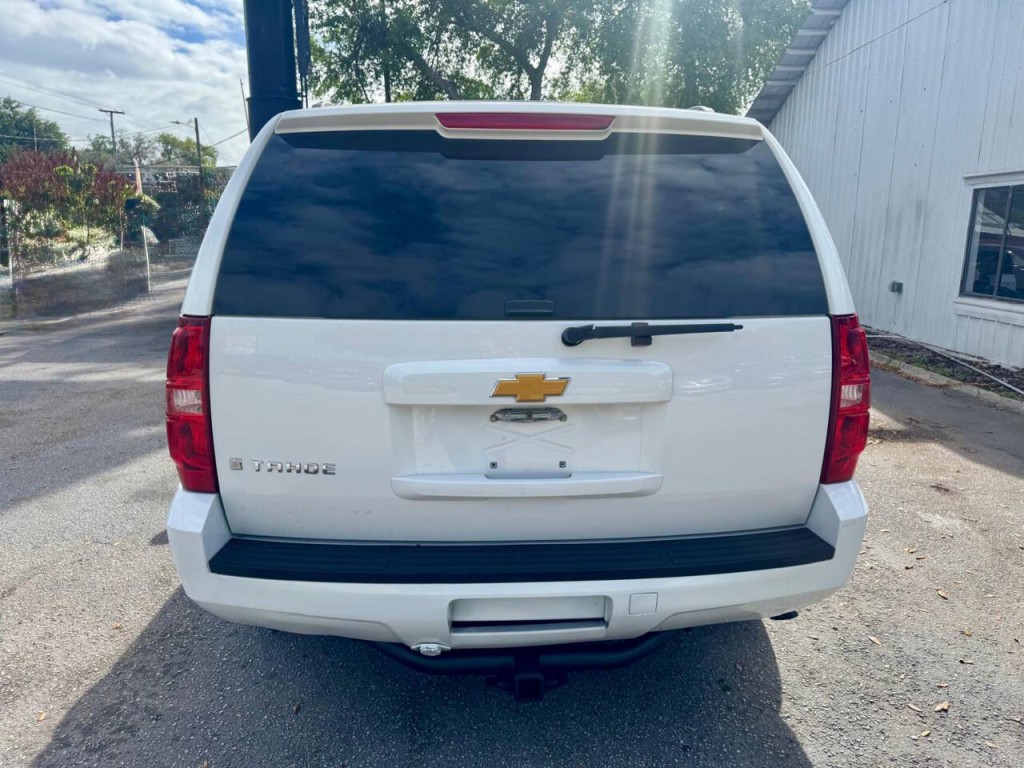 2014 Chevrolet Tahoe Image 9