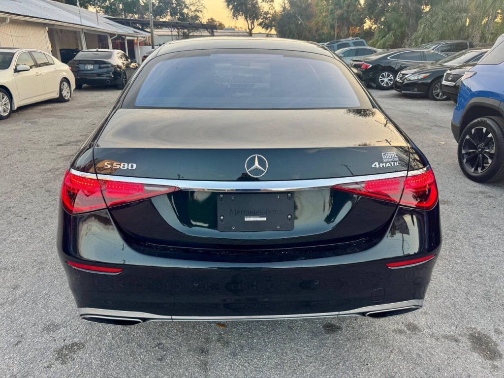 2021 Mercedes-Benz S-Class Image 9