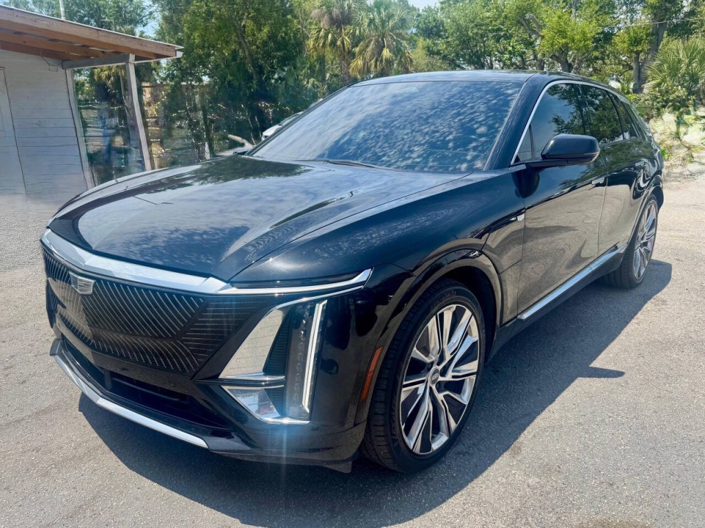 2023 Cadillac Lyriq Image 11