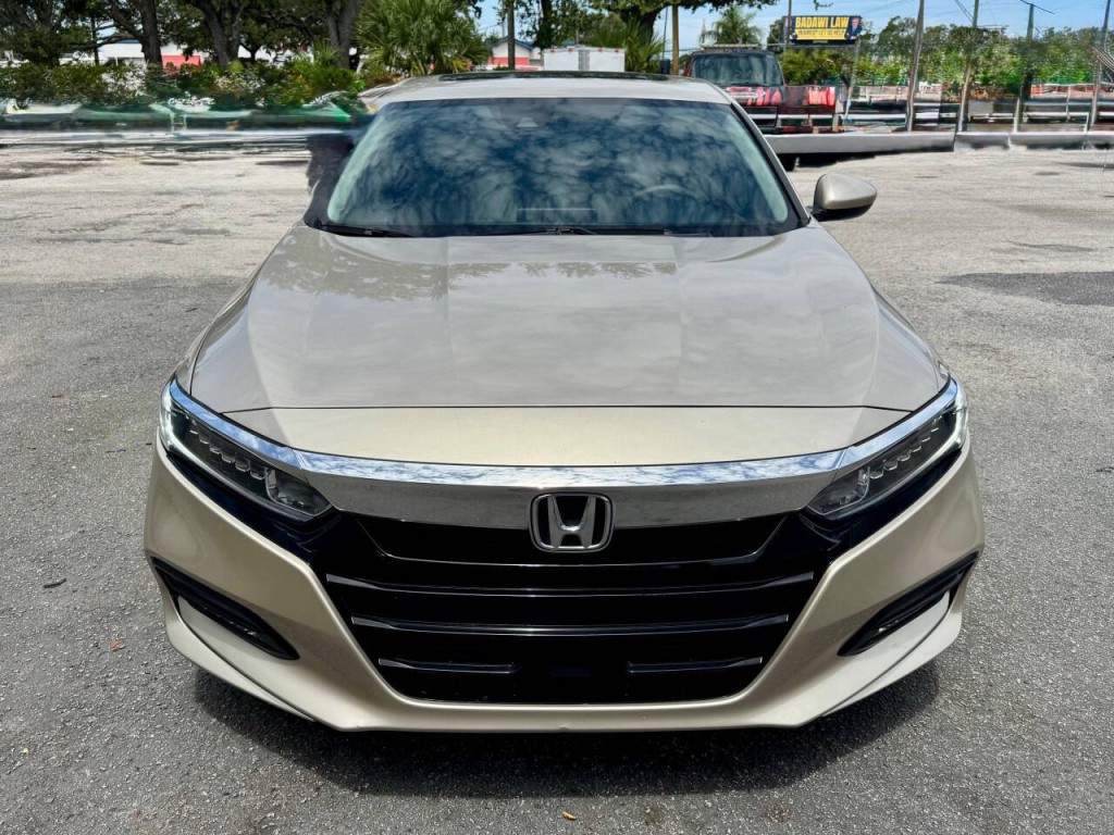 2020 Honda Accord Image 8