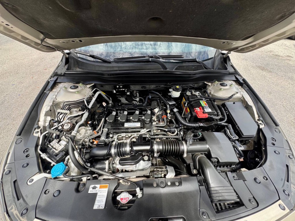 2020 Honda Accord Image 12