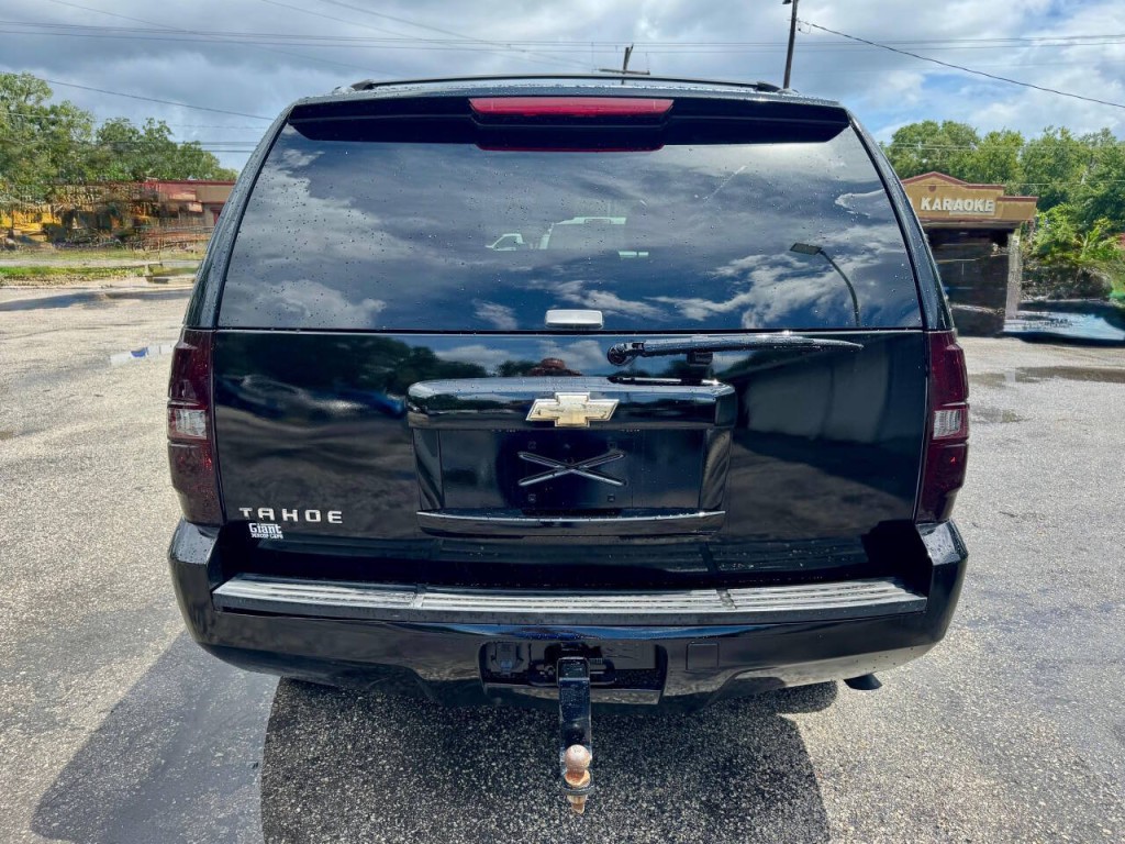 2007 Chevrolet Tahoe Image 9