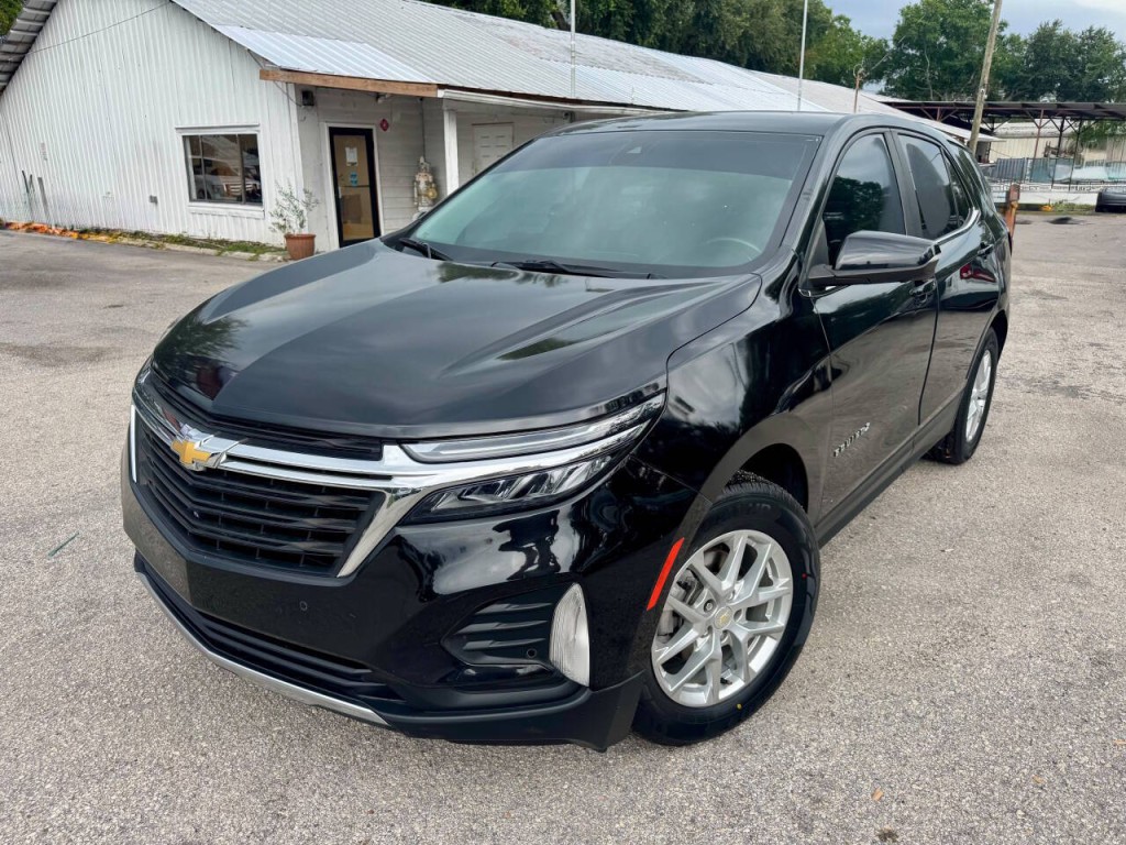 2022 Chevrolet Equinox Image 2