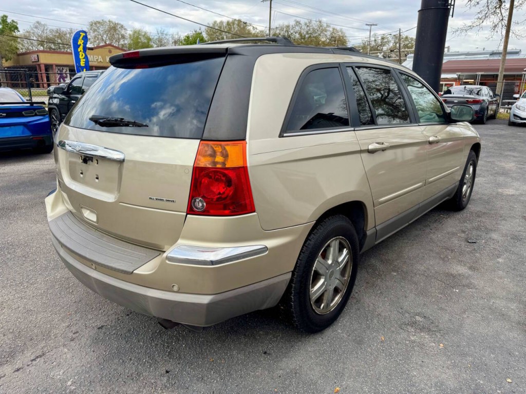2006 Chrysler Pacifica Image 5