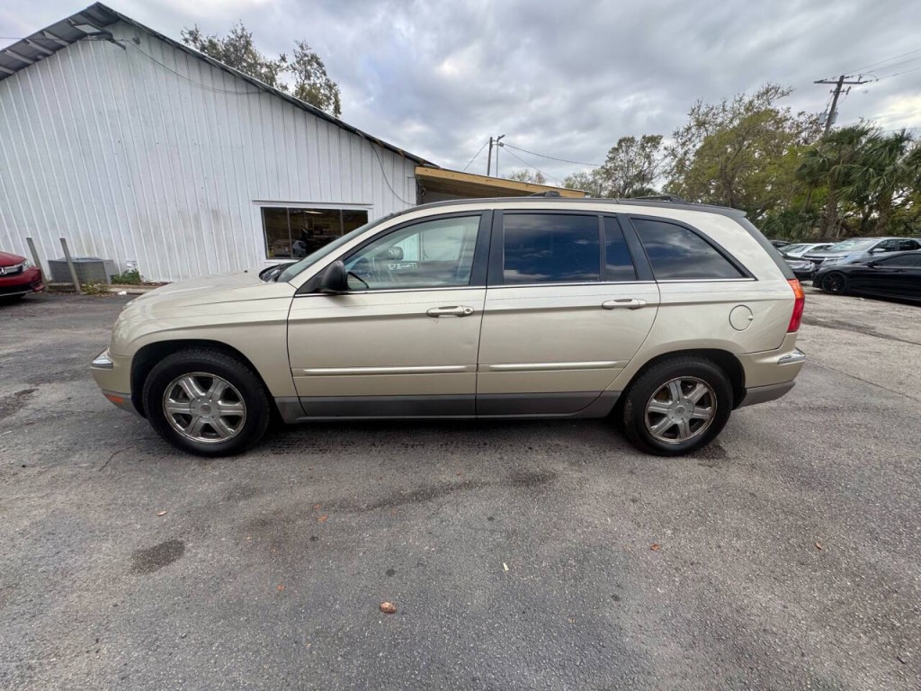 2006 Chrysler Pacifica Image 8