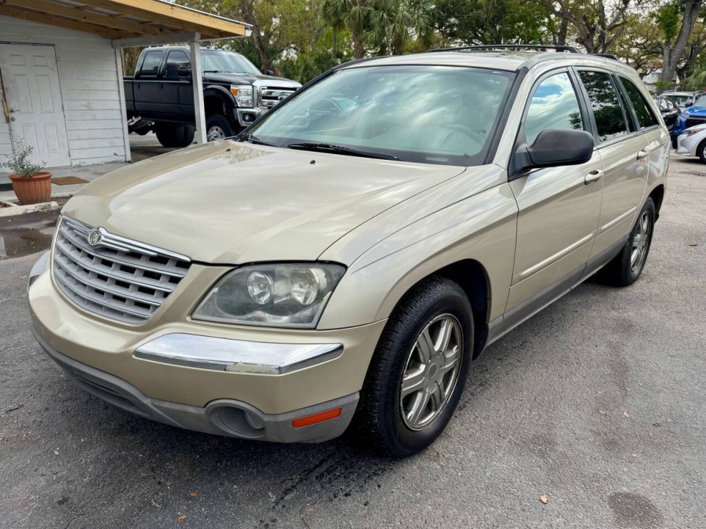 2006 Chrysler Pacifica Image 11