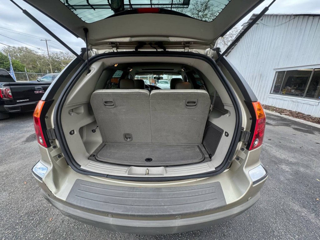 2006 Chrysler Pacifica Image 13