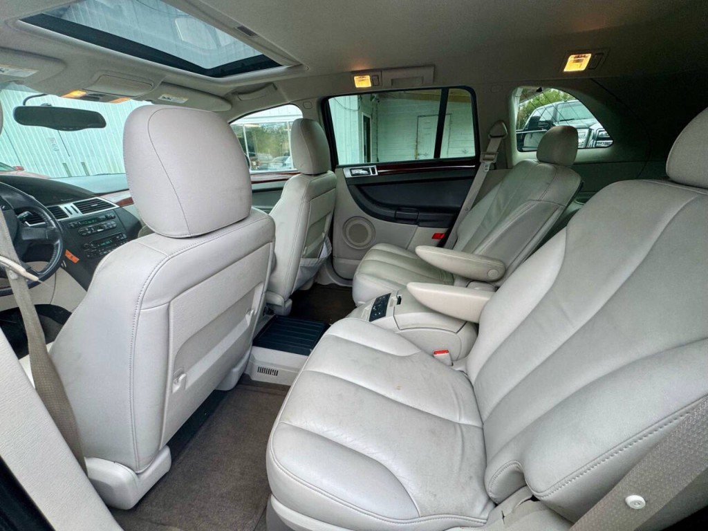 2006 Chrysler Pacifica Image 16