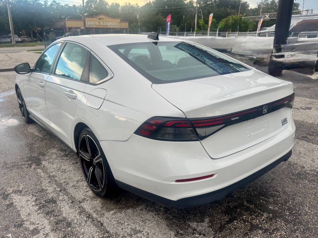 2024 Honda Accord Image 4