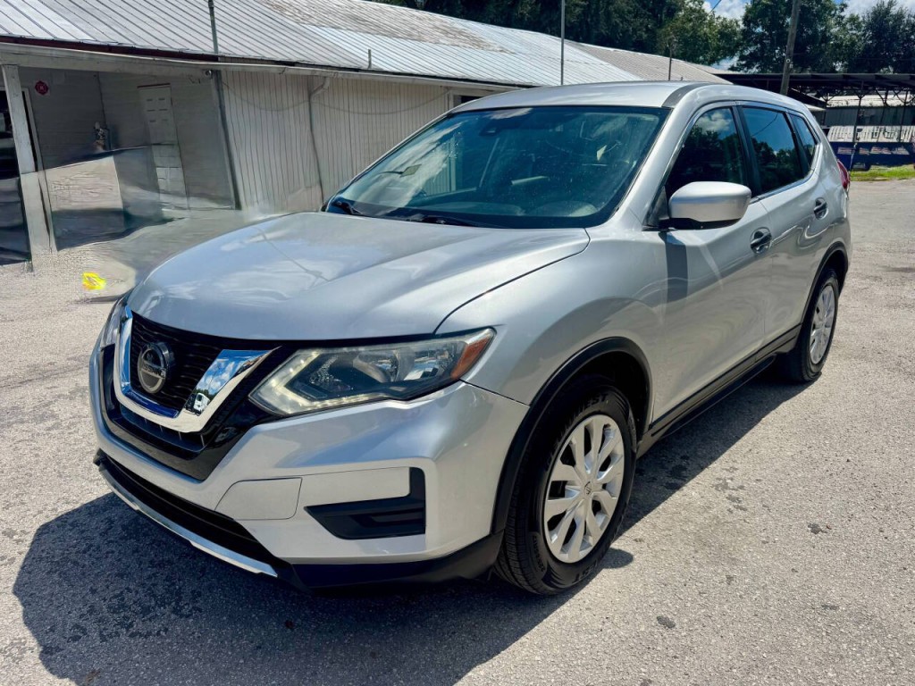 2020 Nissan Rogue Image 11