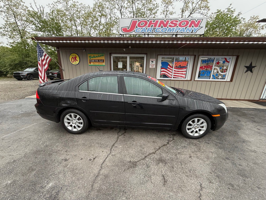 2009 Mercury Milan Image 2