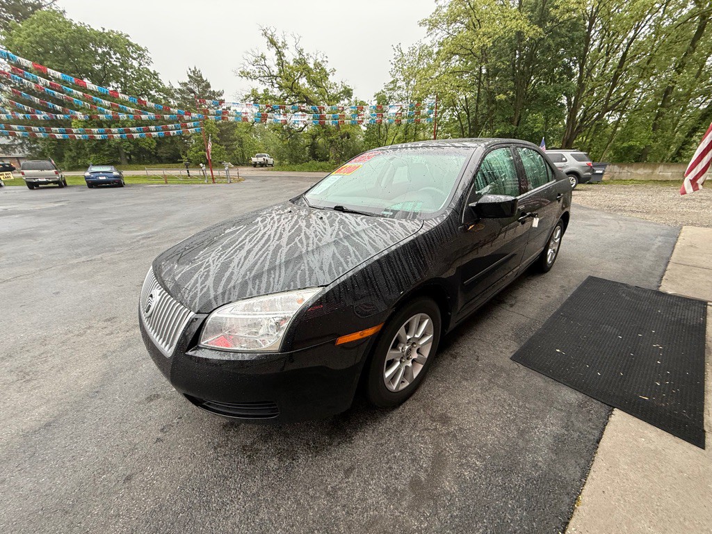 2009 Mercury Milan Image 4