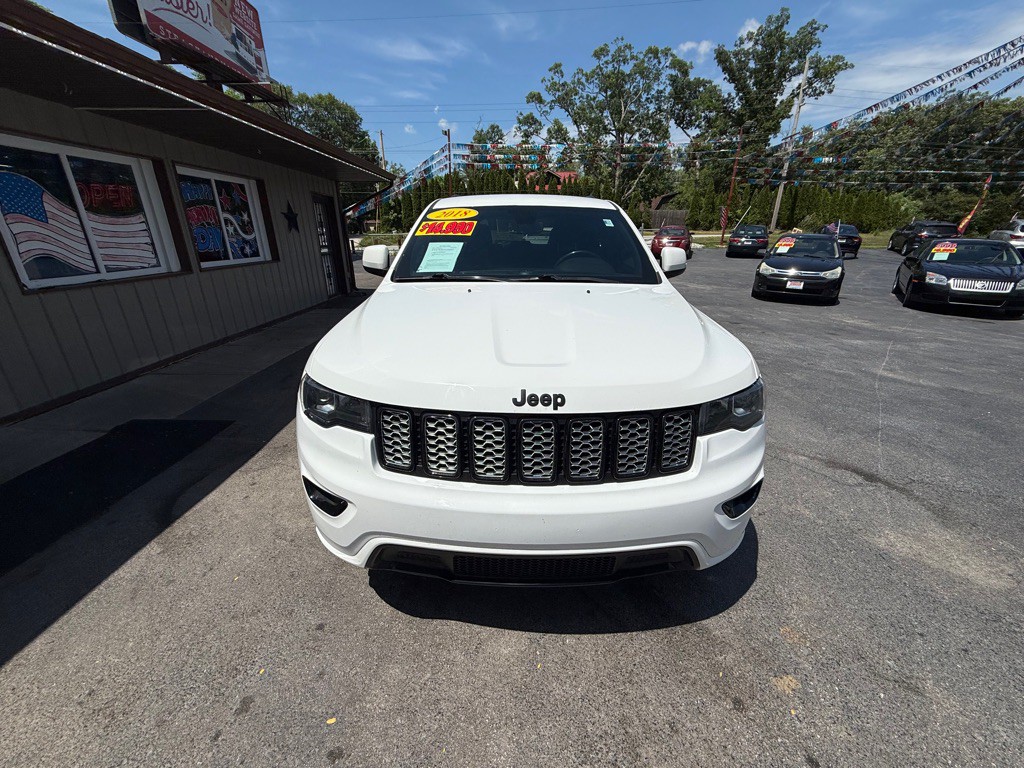 2018 Jeep Grand Cherokee Image 3