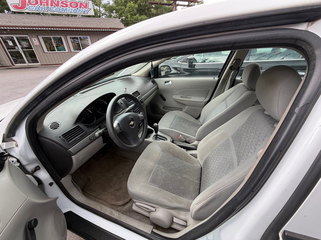 2008 Chevrolet Cobalt Image 6