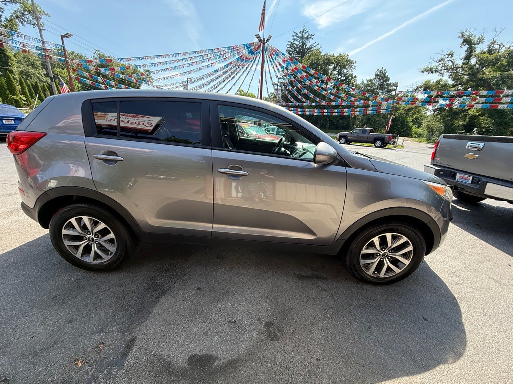 2015 Kia Sportage Image 2