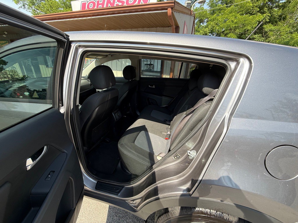 2015 Kia Sportage Image 8