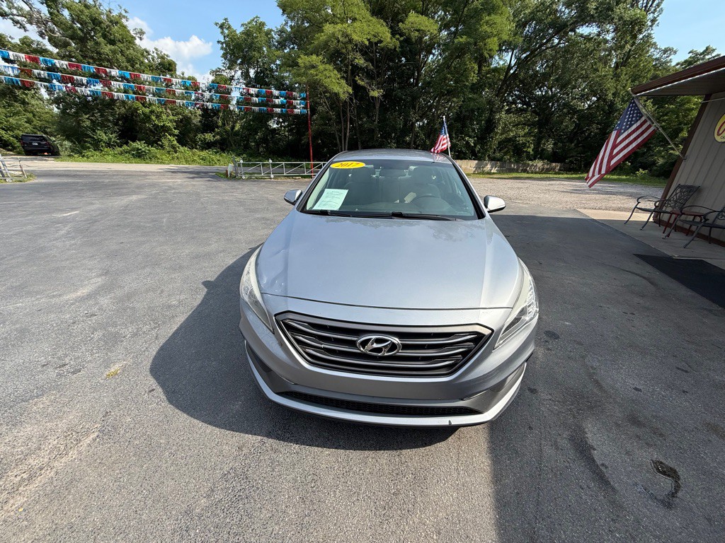 2017 Hyundai Sonata Image 3