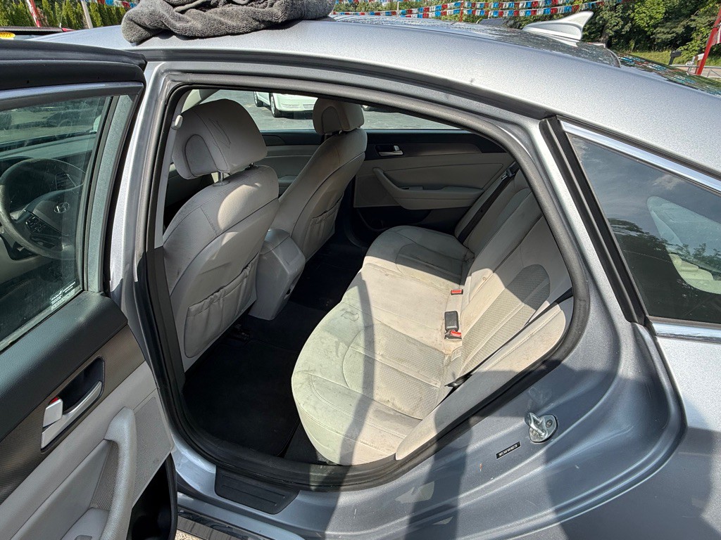 2017 Hyundai Sonata Image 8