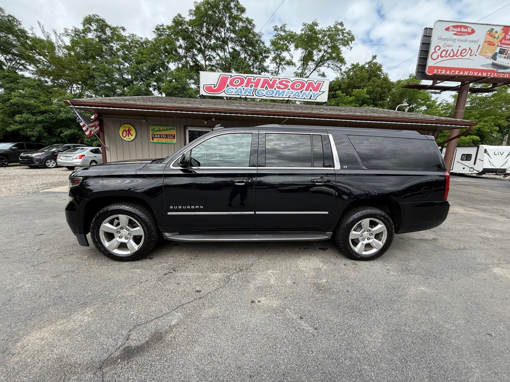 2016 Chevrolet Suburban Image 5