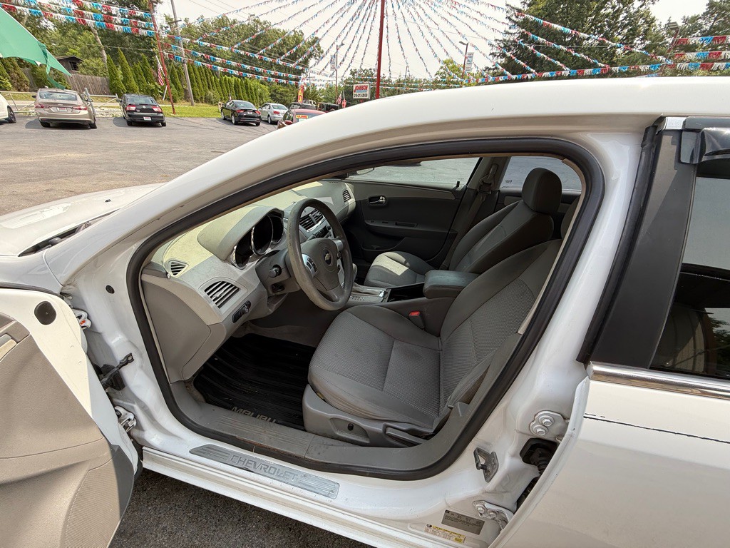 2009 Chevrolet Malibu Image 7