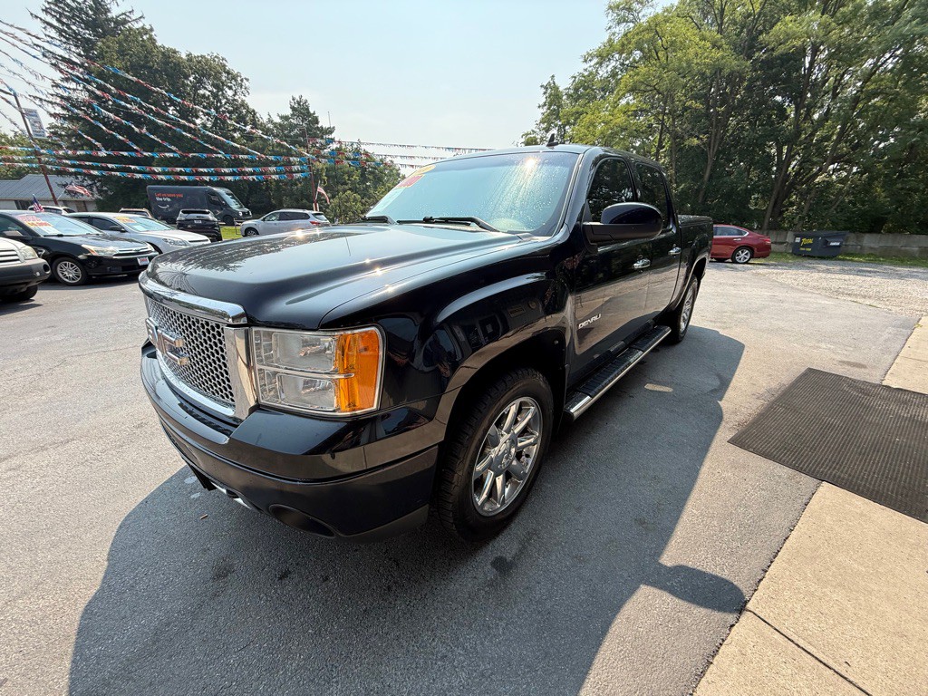 2011 GMC Sierra Image 4