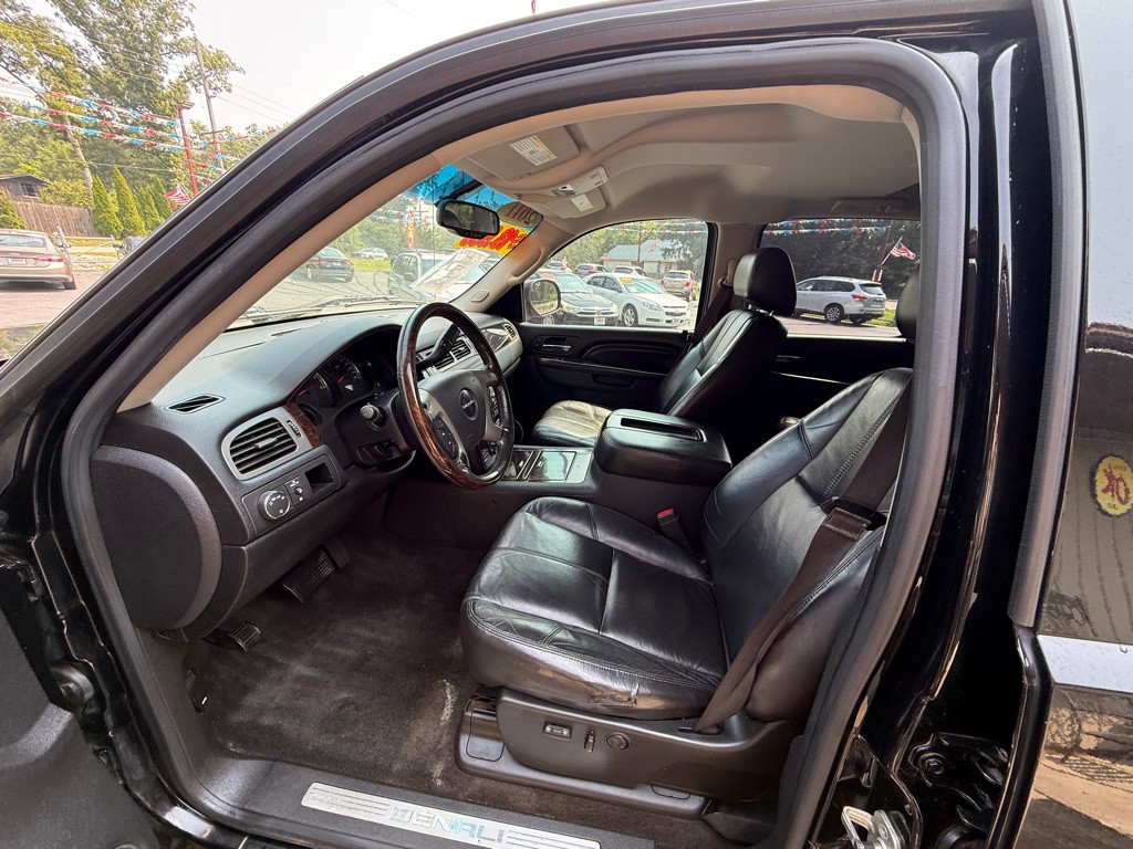 2011 GMC Sierra Image 7