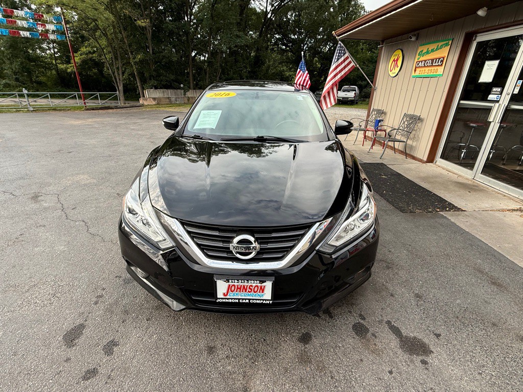 2016 Nissan Altima Image 3