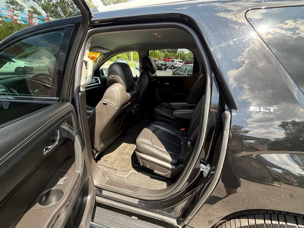 2016 GMC Acadia Image 8