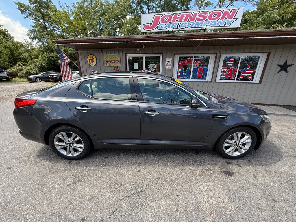 2011 Kia Optima Image 2