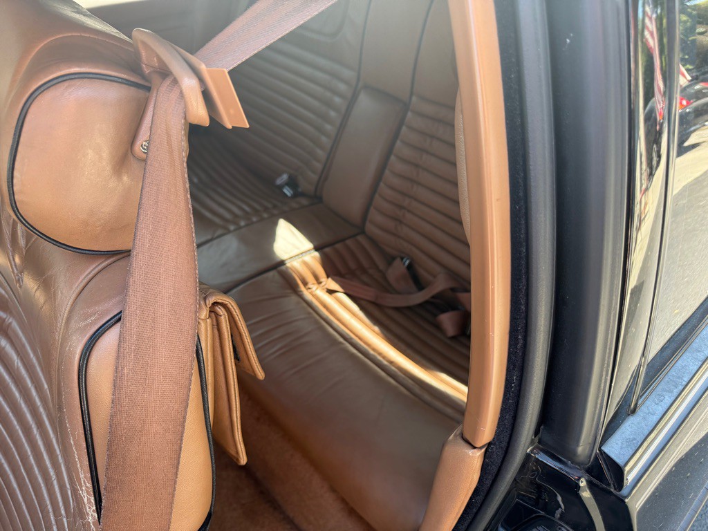 1989 Cadillac Eldorado Image 8