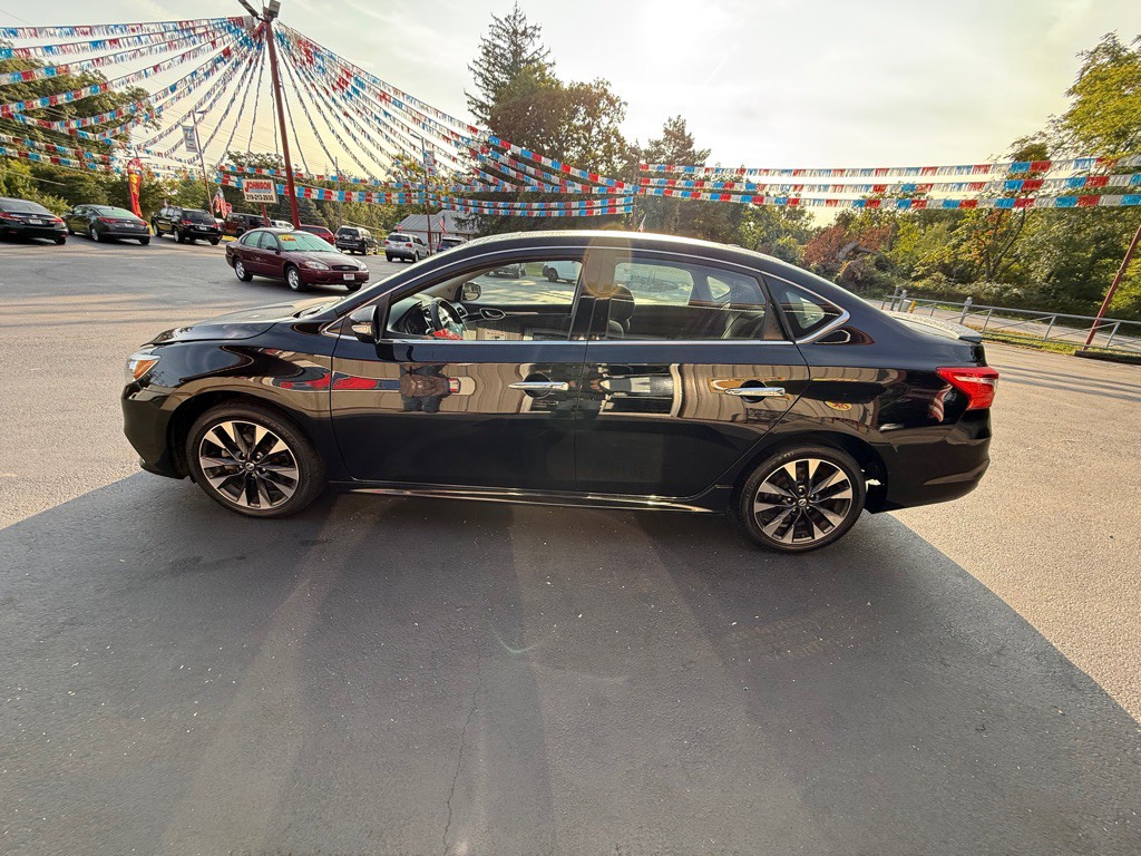 2017 Nissan Sentra Image 5