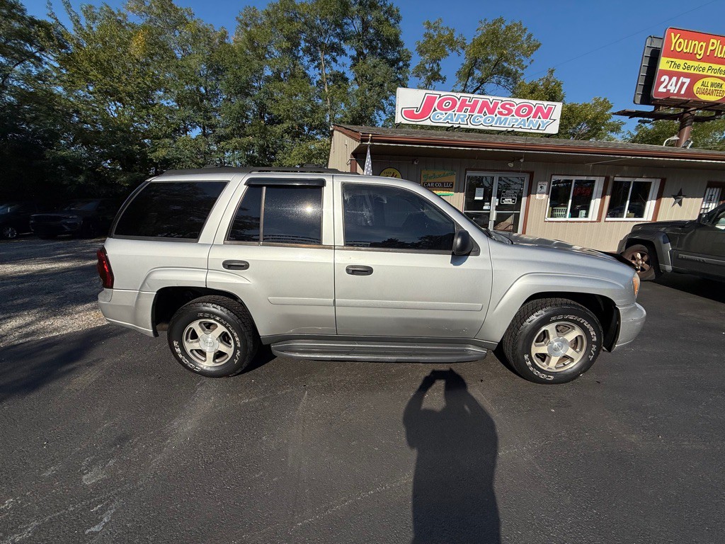 2006 Chevrolet Trailblazer Image 2