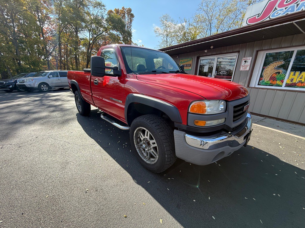 2005 GMC Sierra Image 1
