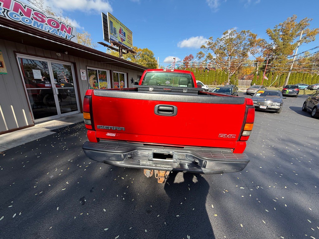 2005 GMC Sierra Image 6