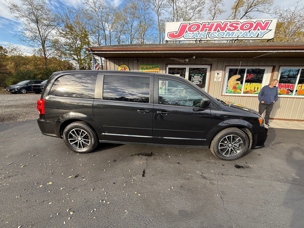 2015 Dodge Grand Caravan Image 2