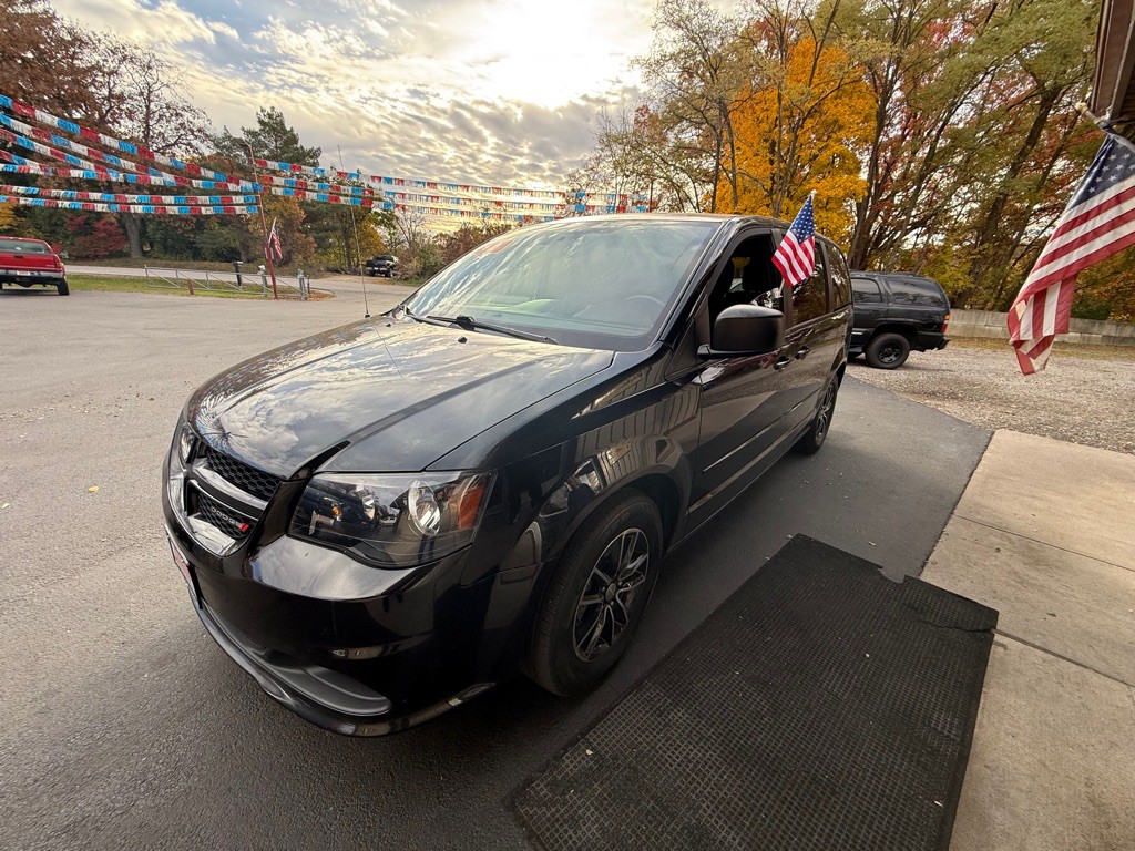 2015 Dodge Grand Caravan Image 4