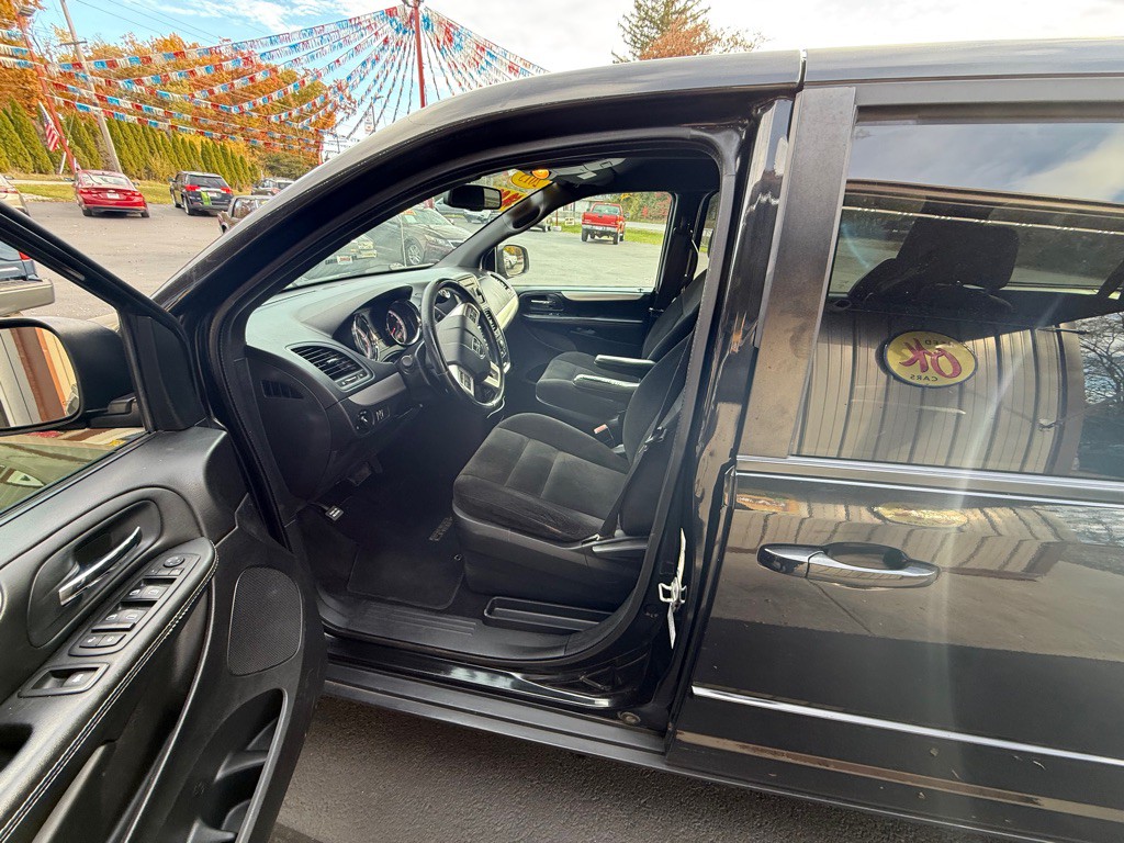 2015 Dodge Grand Caravan Image 7
