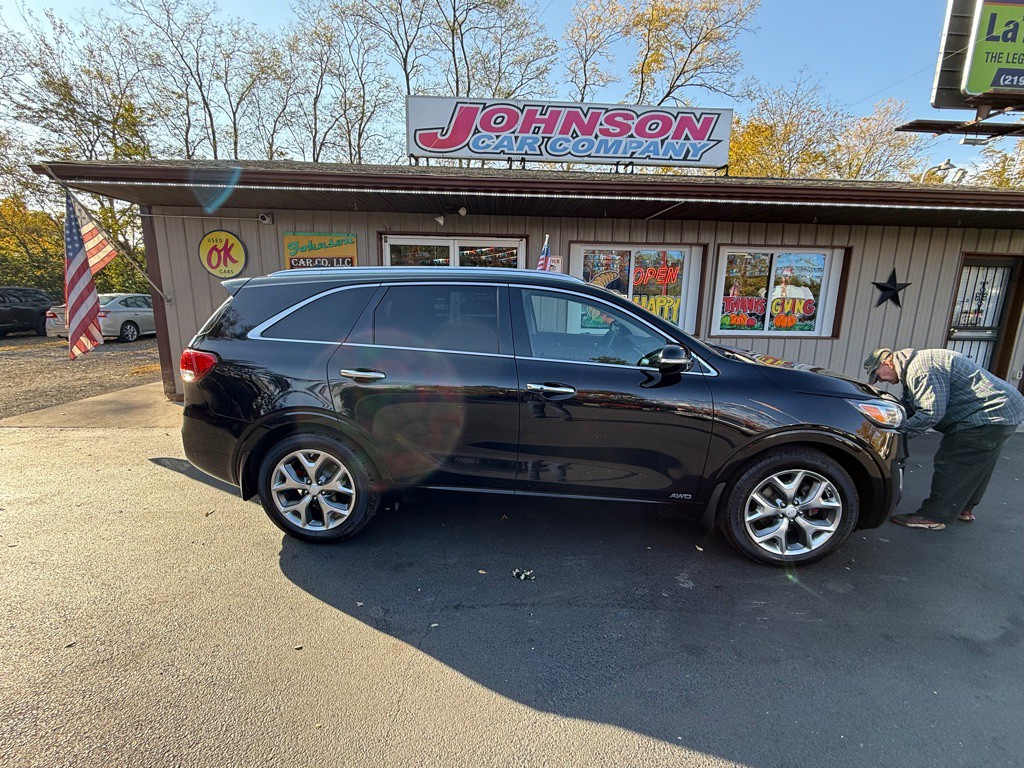 2016 Kia Sorento Image 2