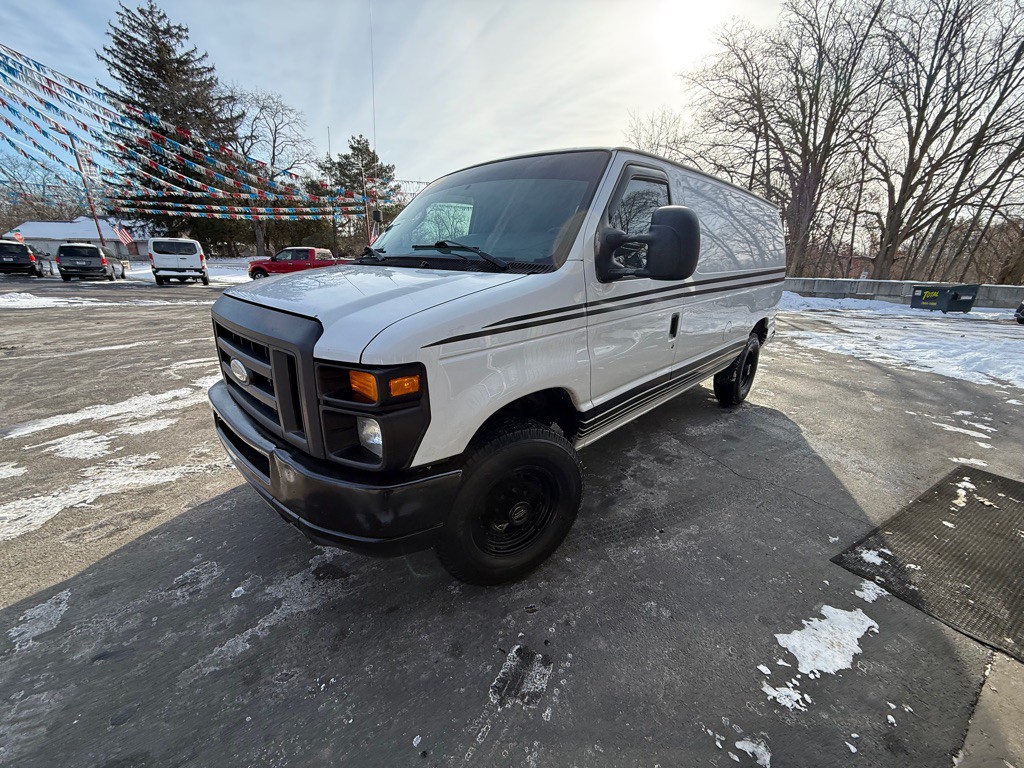 2014 Ford Econoline Image 4