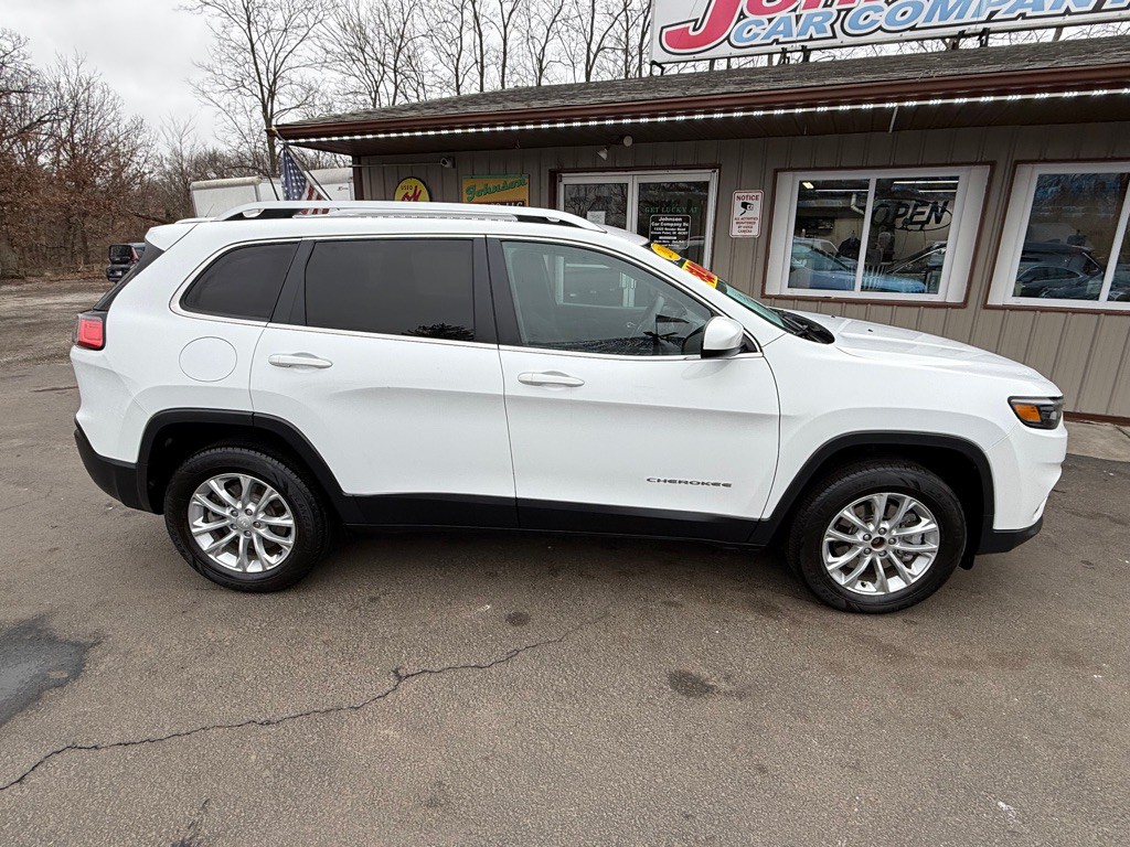 2019 Jeep Cherokee Image 2
